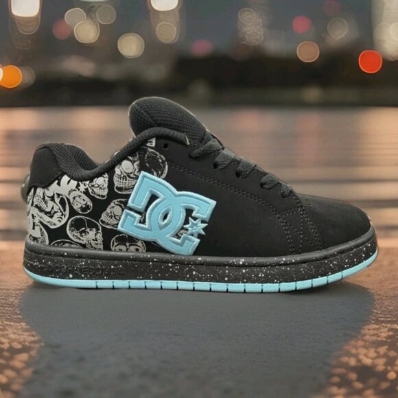 DC women Gaveler Shoes -Black and Teal size 8 | Mercari Women\'s DC Gaveler - Black/Aqua